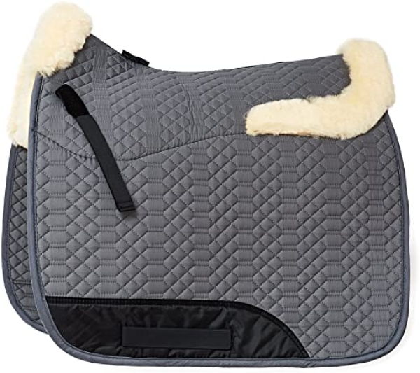 Engel Reitsport Lammfell Schabracke Half Lined mit Fellkranz vorne und hinten SCHABRA4-D-GRA-MED Stoff grau Fell med.-Natur Dressur (D)